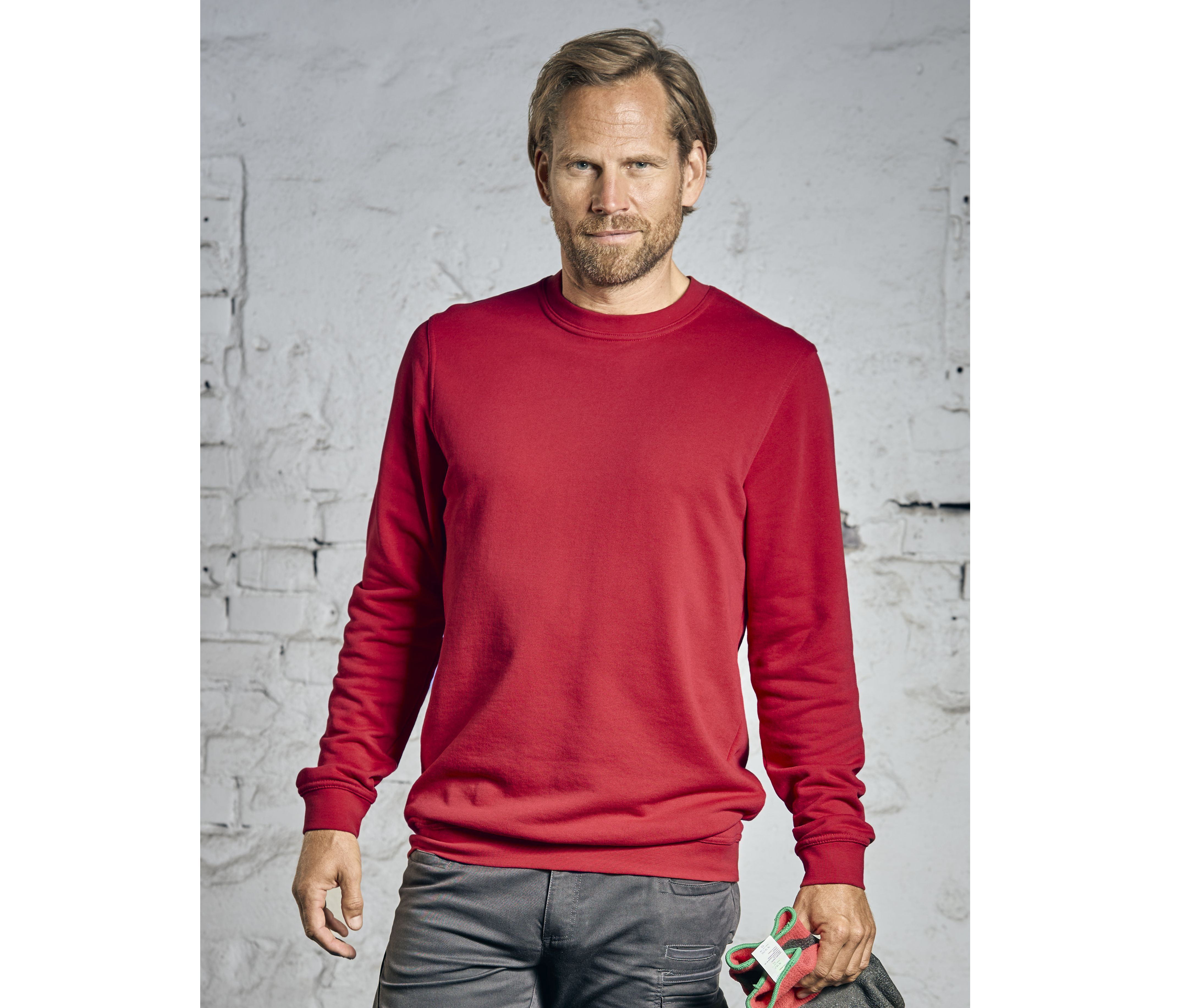 UNISEX SWEATSHIRT